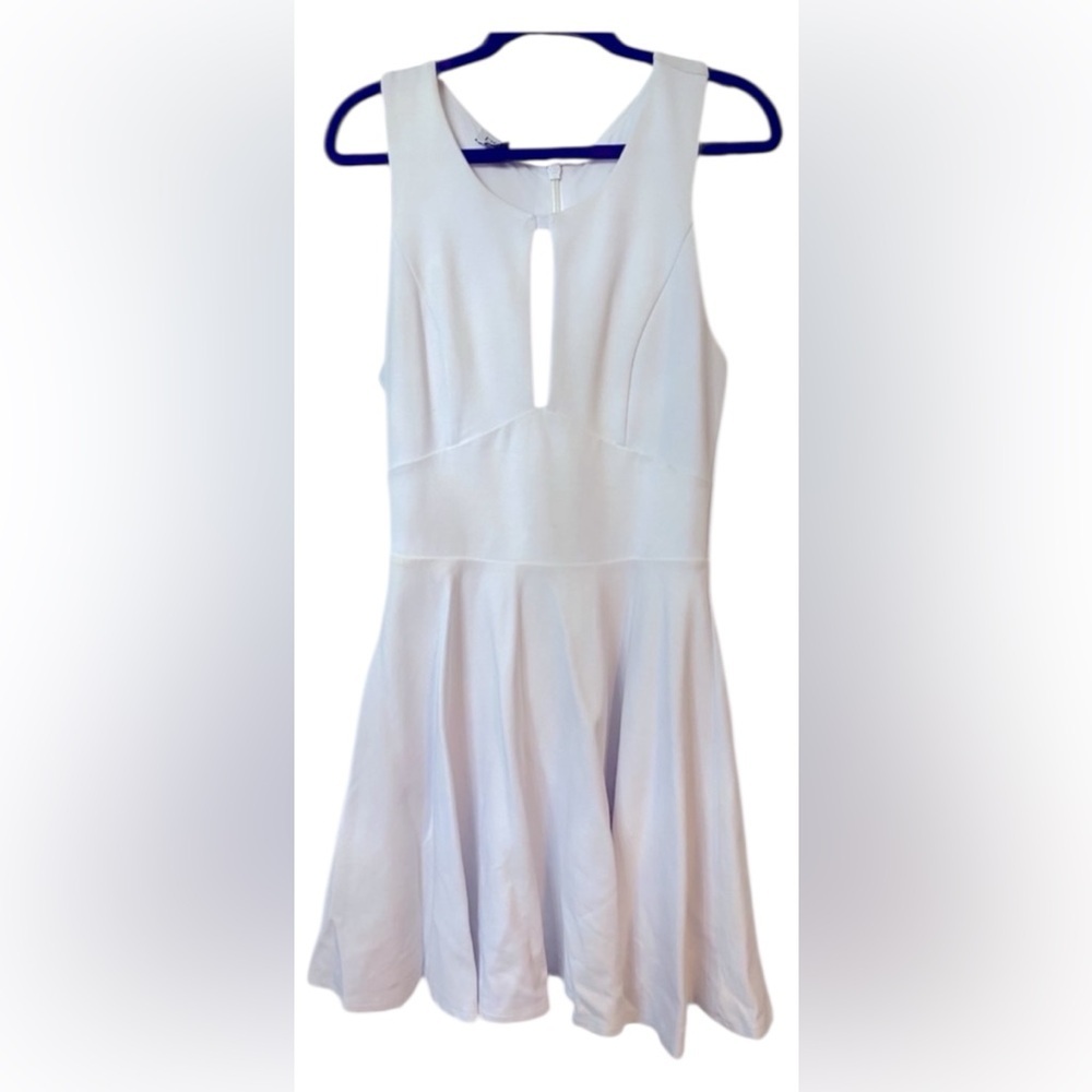 BEBE white dress size M​